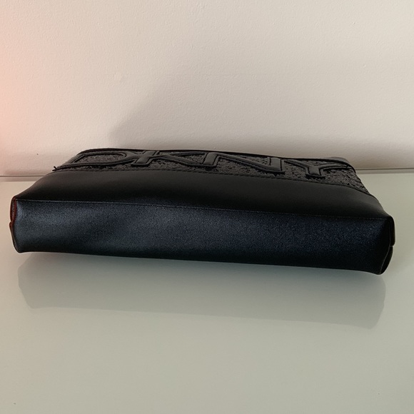 DKNY Clutch Black Vegan Leather Sparkly zipper Pouch with logo bag - Picture 4 of 6